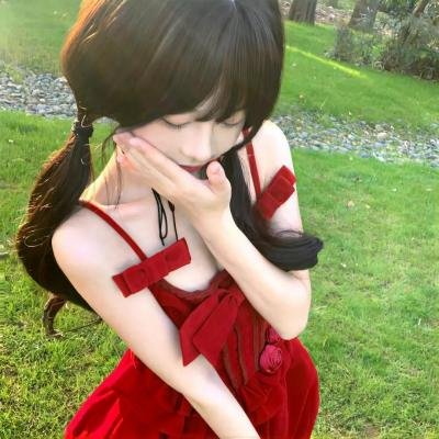 明天,我会成为谁的女友